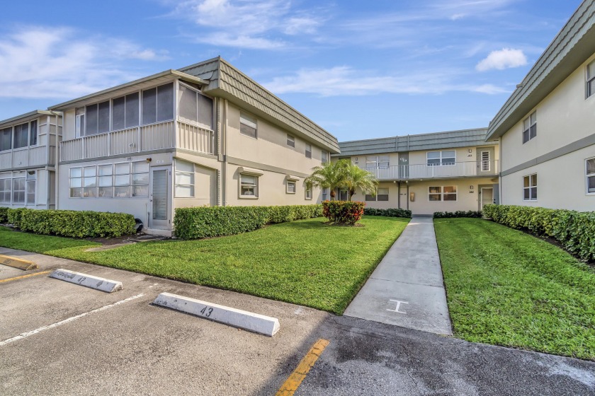 You will enjoy the location of this beautifully updated 1st - Beach Condo for sale in Delray Beach, Florida on Beachhouse.com