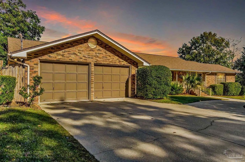 Situated on the 18th fairway of the beautiful Scenic Hills - Beach Home for sale in Pensacola, Florida on Beachhouse.com