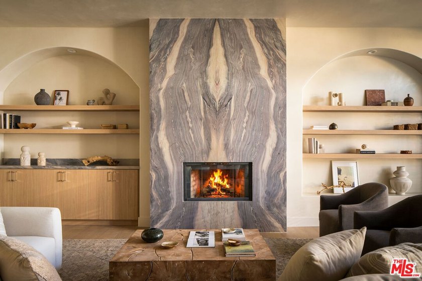 Located in the coveted Silver Strand pocket of Marina Del Rey - Beach Condo for sale in Marina Del Rey, California on Beachhouse.com