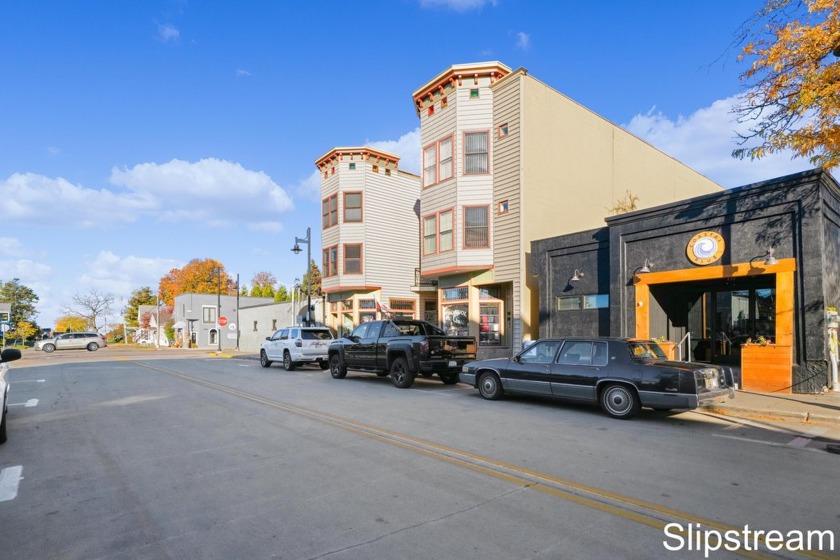 Fully Furnished Condominium with Loft in Heart of Downtown South - Beach Condo for sale in South Haven, Michigan on Beachhouse.com