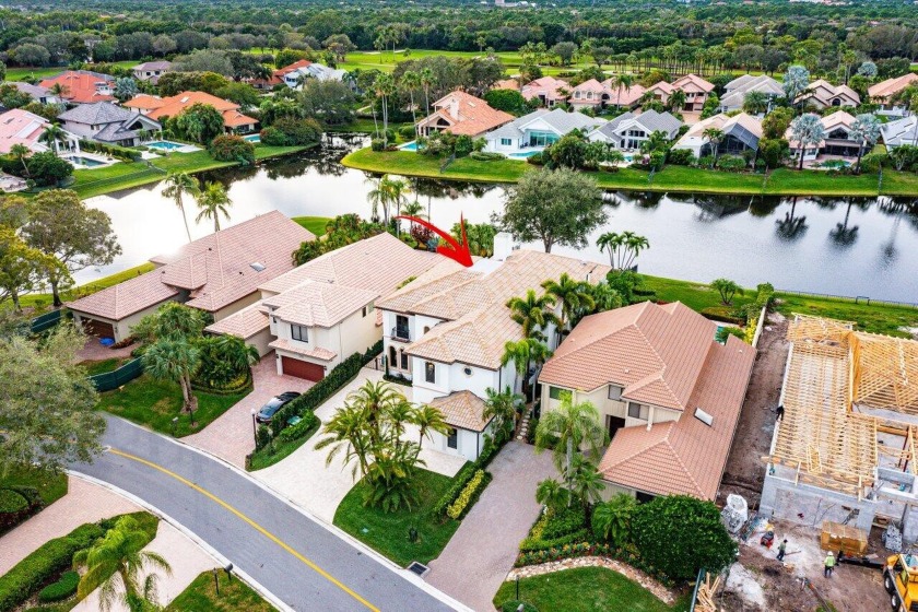 Unique and rare customized home with superior lake views in - Beach Home for sale in Palm Beach Gardens, Florida on Beachhouse.com