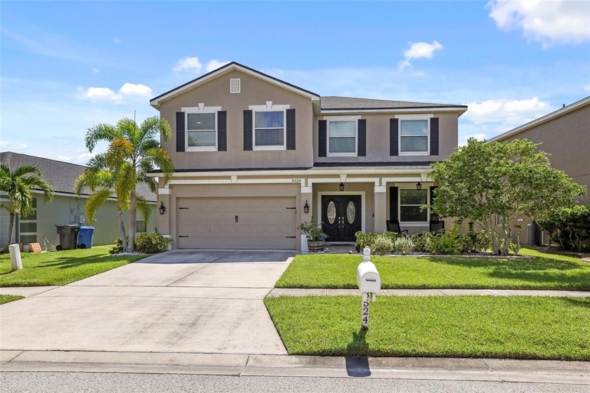 Are you looking for a beautiful, move in ready home in a - Beach Home for sale in Tampa, Florida on Beachhouse.com