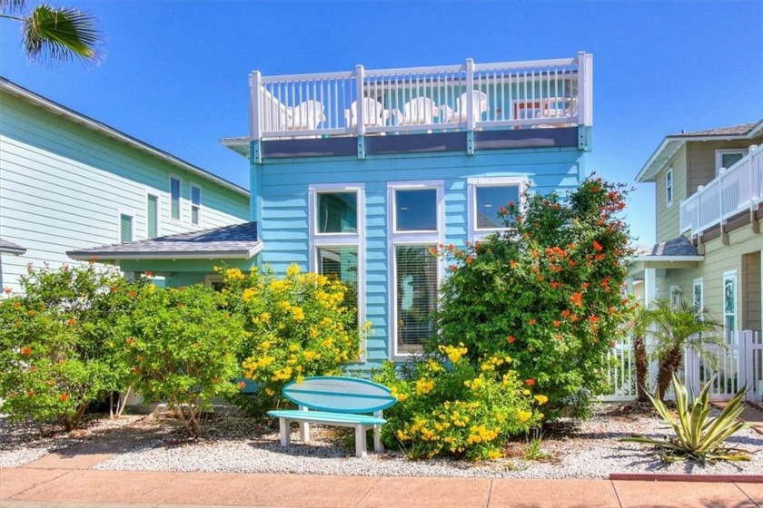 Welcome to Beach Bound! This fabulous 5-bedroom, 4.5-bath - Beach Condo for sale in Port Aransas, Texas on Beachhouse.com