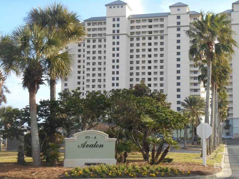 BEAUTIFUL 4/4 14TH FLOOR EAST CORNER UNIT LOCATED IN THE AVALON - Beach Home for sale in Gulf Shores, Alabama on Beachhouse.com