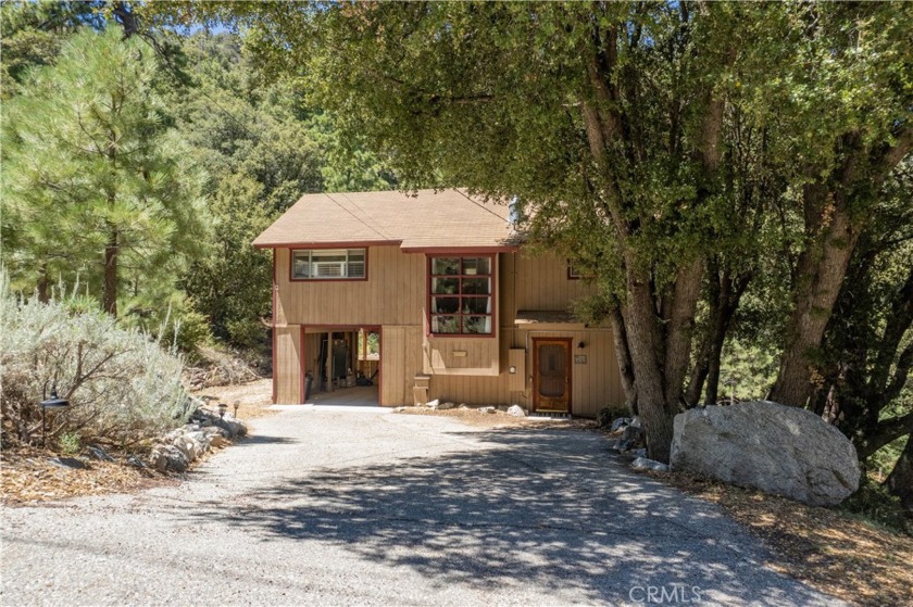 Welcome to 1400 Zermatt Drive, nestled in the Los Padres - Beach Home for sale in Pine Mountain Club, California on Beachhouse.com