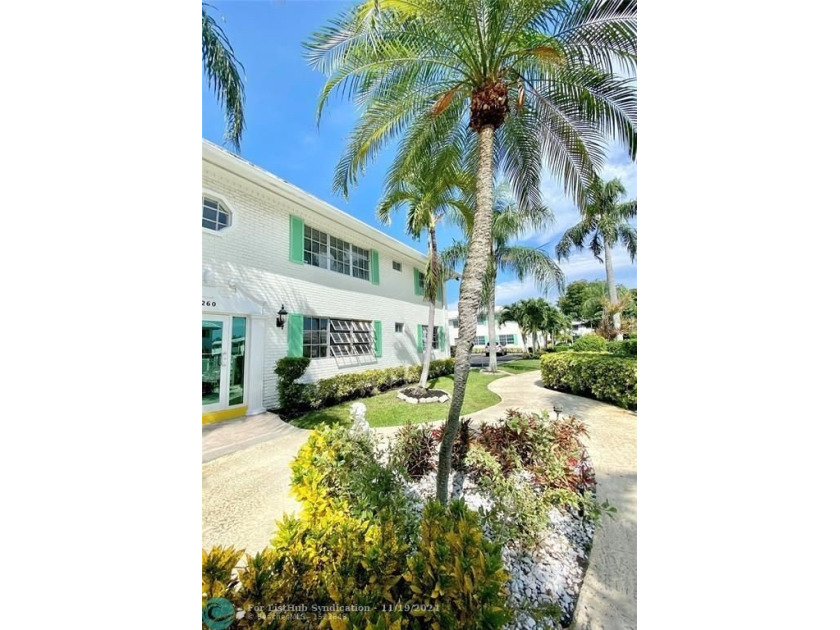 Very well maintained one bedroom, one bath apartment in the - Beach Condo for sale in Fort Lauderdale, Florida on Beachhouse.com