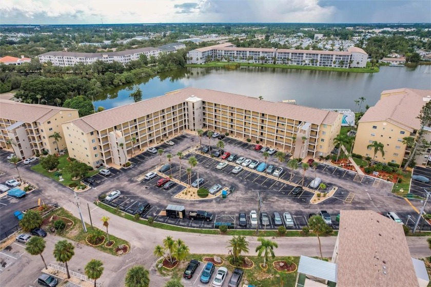 BRING ALL OFFERS! MOTIVATED SELLER!  $10,000 PRICE IMPROVEMENT! - Beach Condo for sale in Bradenton, Florida on Beachhouse.com