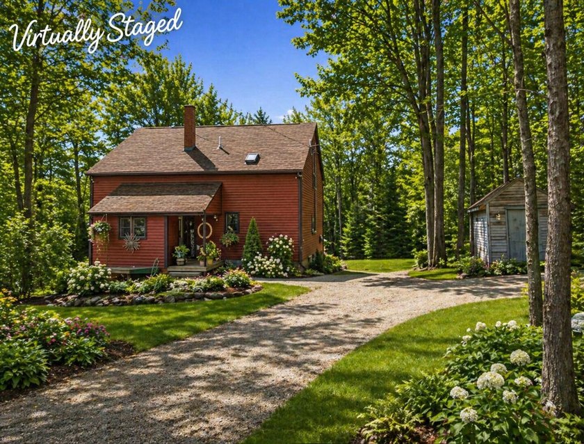 Located in the quiet coastal charm of Friendship, Maine, this - Beach Home for sale in Friendship, Maine on Beachhouse.com