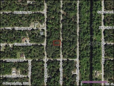 Terrific location! Beautiful lot perfect for building your dream - Beach Lot for sale in Port Charlotte, Florida on Beachhouse.com