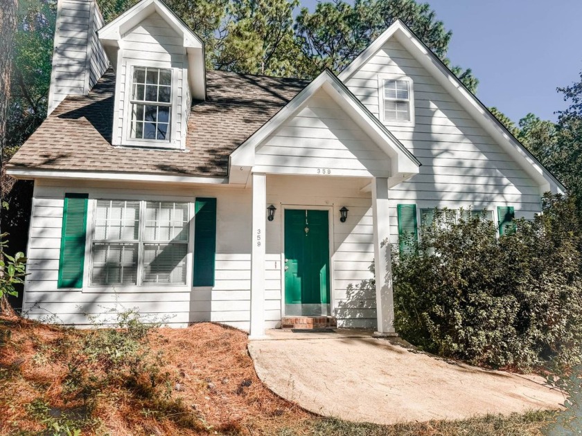 Nestled in the heart of Lake Forest, Daphne, this charming - Beach Home for sale in Daphne, Alabama on Beachhouse.com