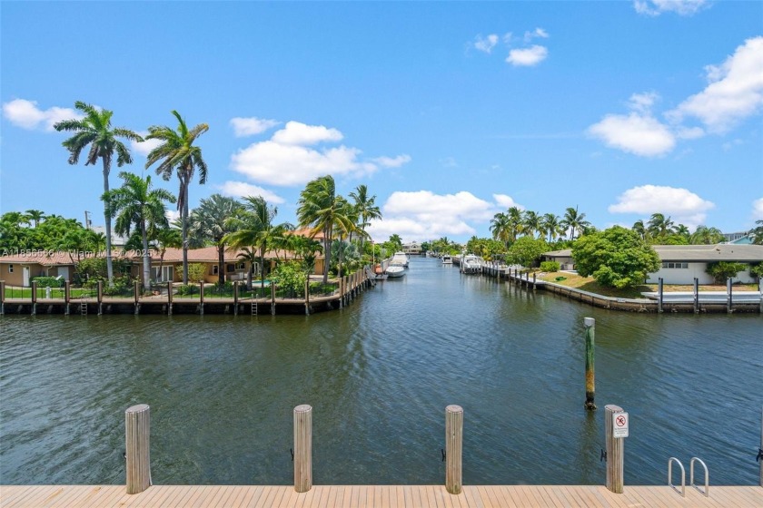 Spacious 2/2 condo in Fort Lauderdale's Heritage Landings. From - Beach Condo for sale in Fort Lauderdale, Florida on Beachhouse.com