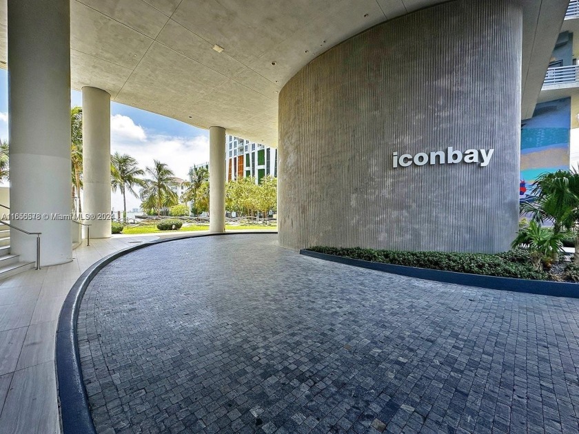 Best oceanfront unit deal in edgewater icon bay. This building - Beach Condo for sale in Miami, Florida on Beachhouse.com