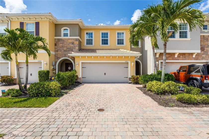 Modern, Spacious Townhome with Lake Views in the Sought-After - Beach Townhome/Townhouse for sale in Bonita Springs, Florida on Beachhouse.com