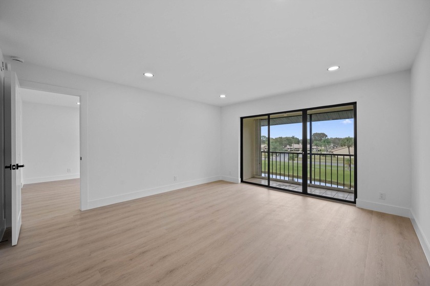 Welcome to a truly turnkey lakefront retreat in the heart of - Beach Condo for sale in West Palm Beach, Florida on Beachhouse.com