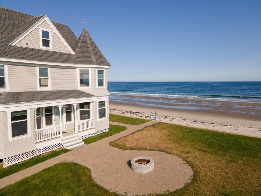 Beachfront Fortunes Rocks! This sun-filled home sits overlooking - Beach Home for sale in Biddeford, Maine on Beachhouse.com
