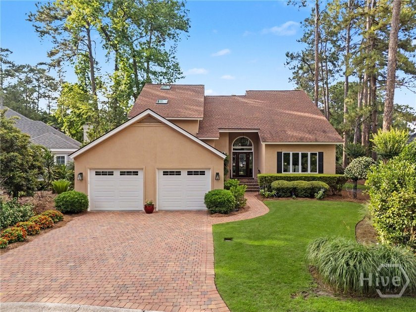 Beautiful hard coat, stucco home in the highly desirable - Beach Home for sale in Savannah, Georgia on Beachhouse.com