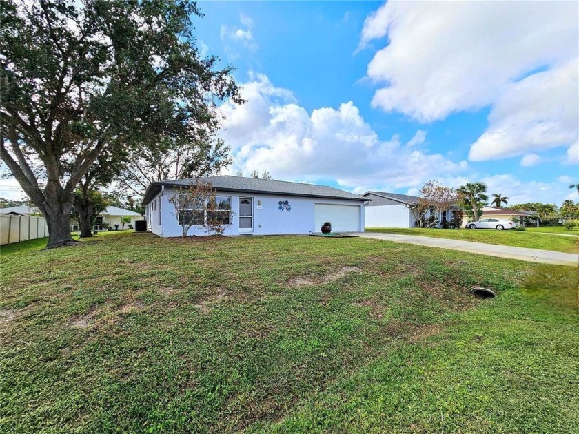 One or more photo(s) has been virtually staged. Charming, unique - Beach Home for sale in Venice, Florida on Beachhouse.com