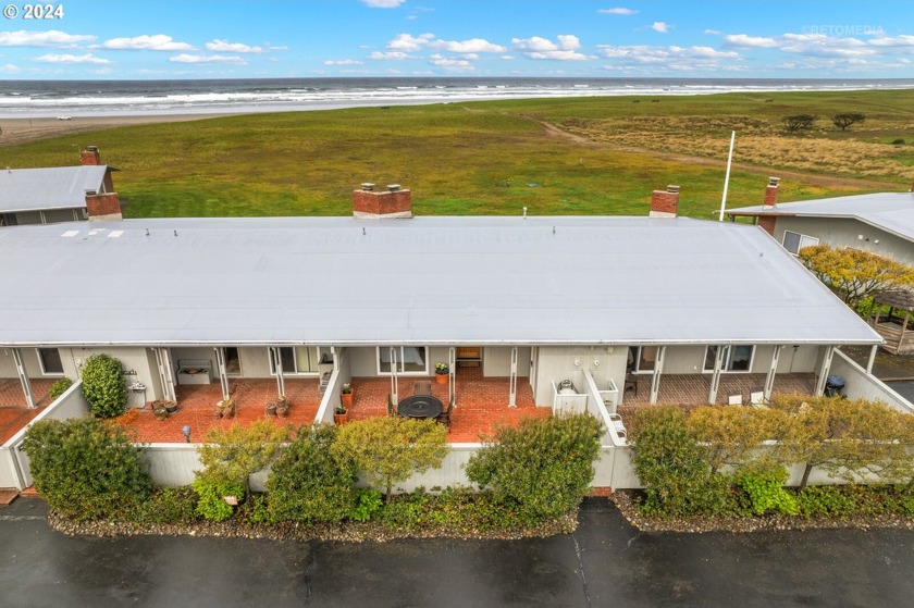 OPEN Saturday May 11  12-3 pm. . Iconic one-owner Gearhart ocean - Beach Condo for sale in Gearhart, Oregon on Beachhouse.com