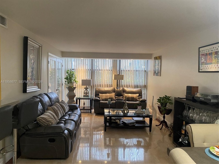 2/2 Located in desiderable THREE ISLAND AREA. Step into this - Beach Condo for sale in Hallandale Beach, Florida on Beachhouse.com