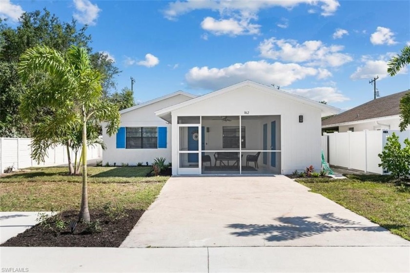 Welcome to Naples Park! This Beautiful home has been completely - Beach Home for sale in Naples, Florida on Beachhouse.com