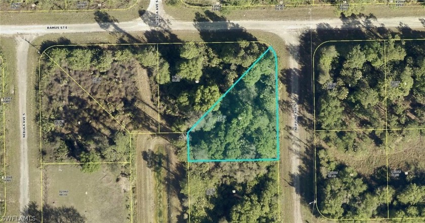 Over sized corner lot. Nice homesite for additional garages to - Beach Lot for sale in Lehigh Acres, Florida on Beachhouse.com