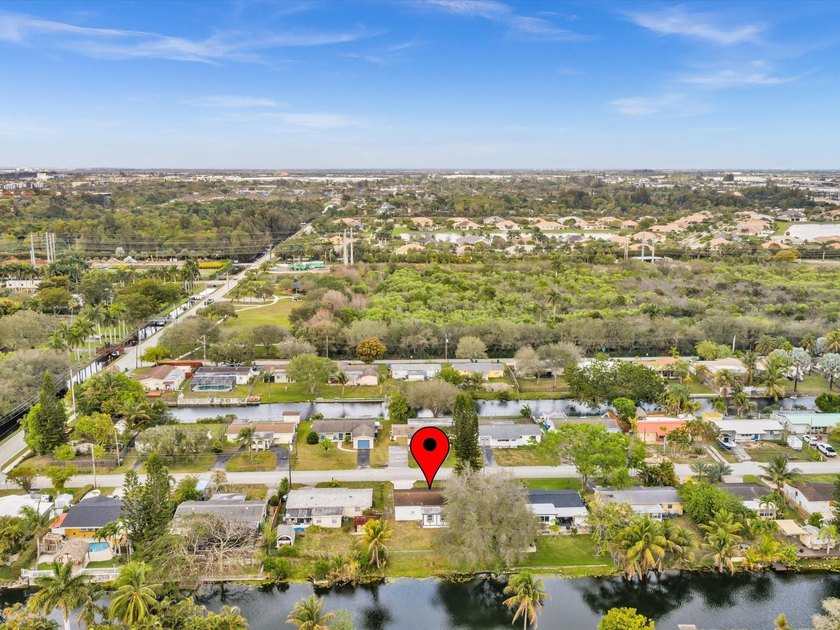 Experience the ultimate in modern waterfront living at 5710 SW - Beach Home for sale in Davie, Florida on Beachhouse.com