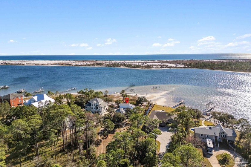 Waterfront Living at Its Best: Deep Water Access  Stunning - Beach Home for sale in Mary Esther, Florida on Beachhouse.com