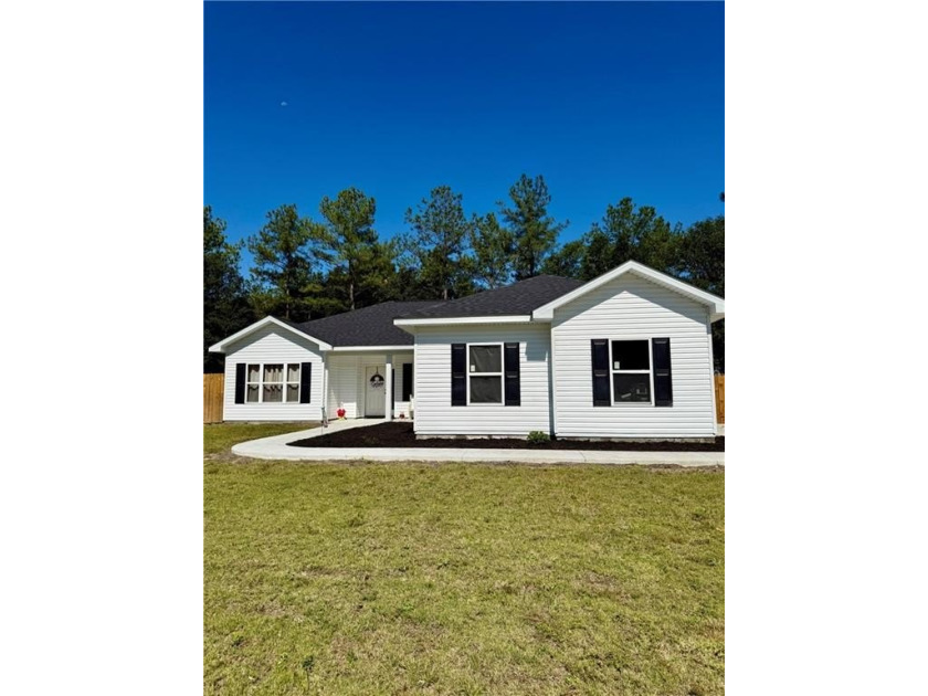 This is a BEAUTIFUL 3 bedroom, 2 bath home with OPEN concept and - Beach Home for sale in Townsend, Georgia on Beachhouse.com