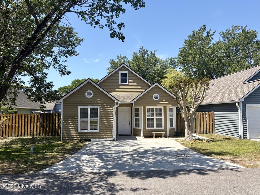 Welcome to this beautifully updated, truly move-in-ready patio - Beach Condo for sale in Wilmington, North Carolina on Beachhouse.com