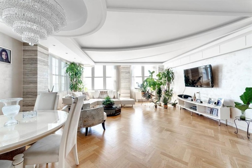 Welcome to the one of the most beautiful listings in South - Beach Condo for sale in Brooklyn, New York on Beachhouse.com