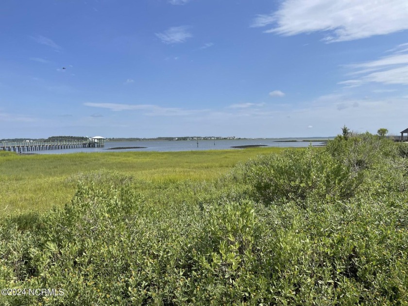 RARE DOWNTOWN LOT in the heart of Morehead City! Build your own - Beach Lot for sale in Morehead City, North Carolina on Beachhouse.com