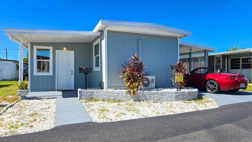 You are going to love coming home to this completely renovated - Beach Home for sale in Clearwater, Florida on Beachhouse.com