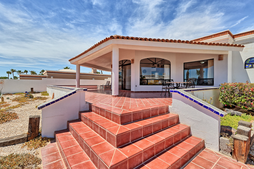 Casita de Paz Cozy casita w private beach access and views in - Beach Vacation Rentals in Puerto Penasco Centro, Sonora, Mexico on Beachhouse.com