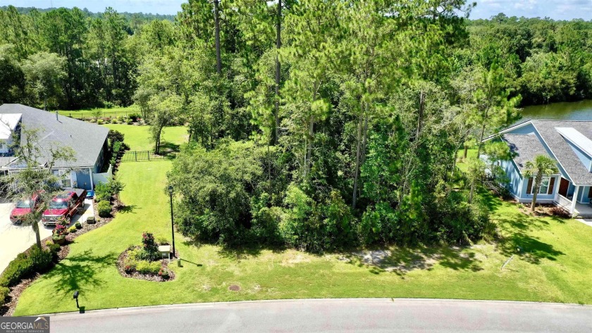 Beautiful lot with great views of the woods and lakes. Large lot - Beach Lot for sale in Saint Marys, Georgia on Beachhouse.com