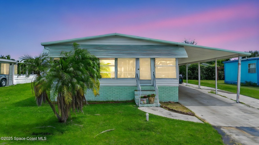 Live the Florida dream in a vibrant 55+ community-where comfort - Beach Home for sale in West Melbourne, Florida on Beachhouse.com