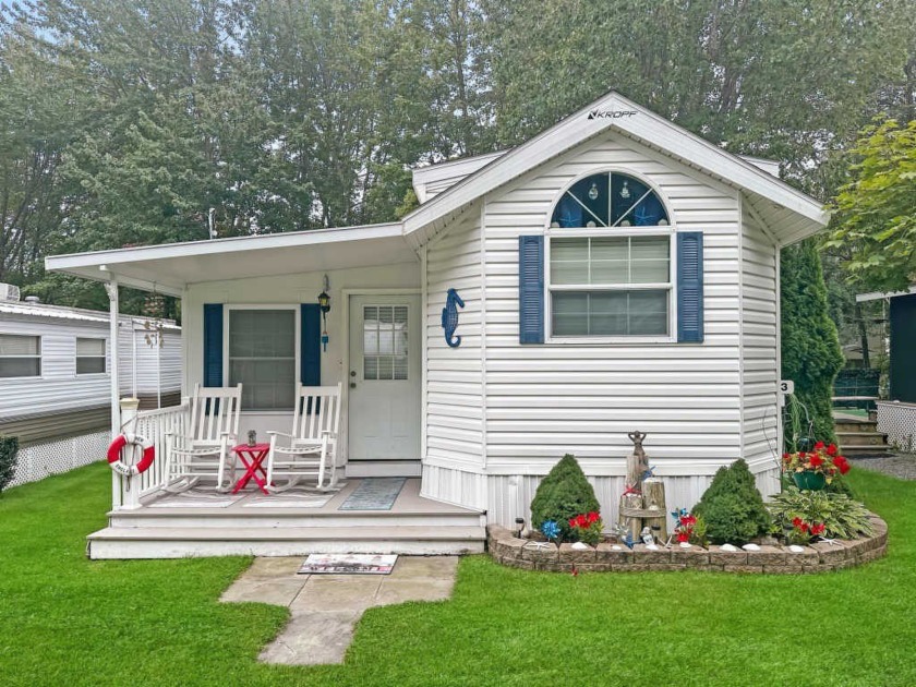 Discover the perfect summer retreat for your family in this - Beach Home for sale in Old Orchard Beach, Maine on Beachhouse.com