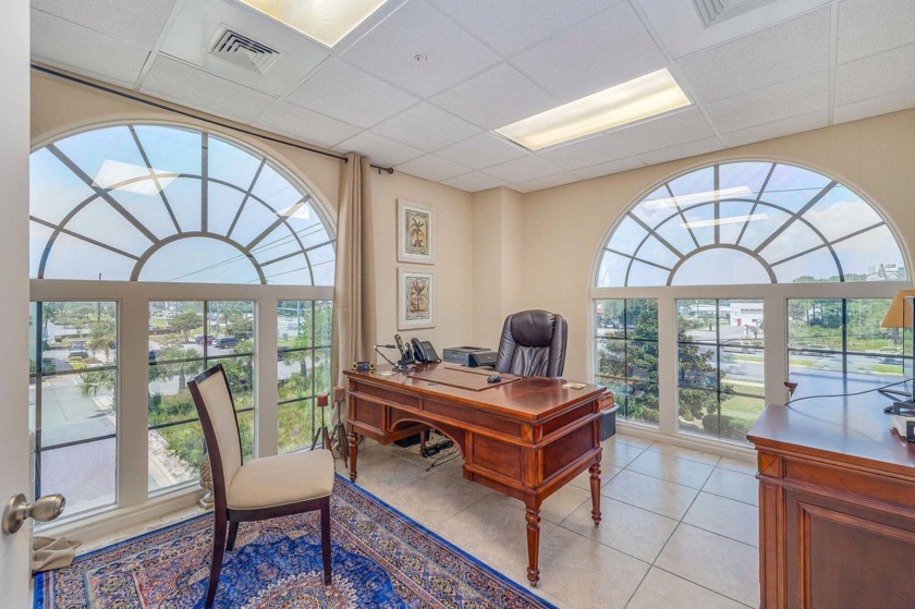 This is a fantastic opportunity for a professional office space - Beach Lot for sale in Miramar Beach, Florida on Beachhouse.com