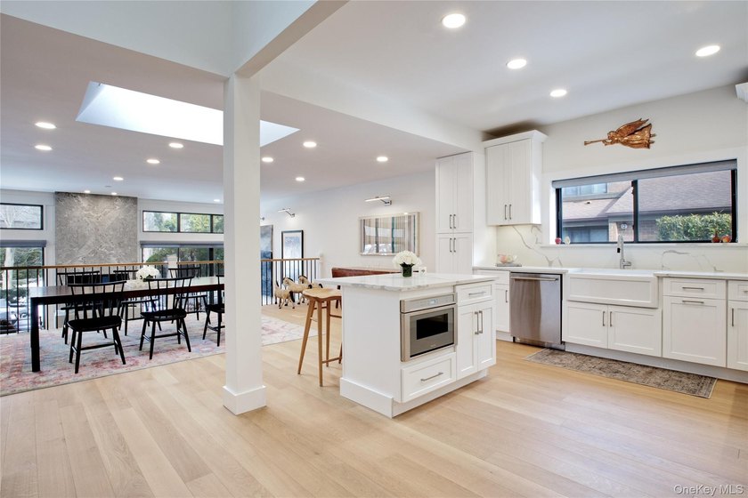 Experience elevated modern living in this meticulously renovated - Beach Condo for sale in Roslyn, New York on Beachhouse.com