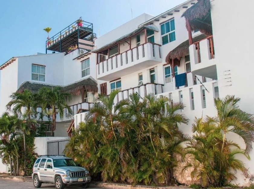 Discover your new home in this charming 2 bedroom, 2 full bath - Beach Home for sale in Playa Del Carmen,  on Beachhouse.com