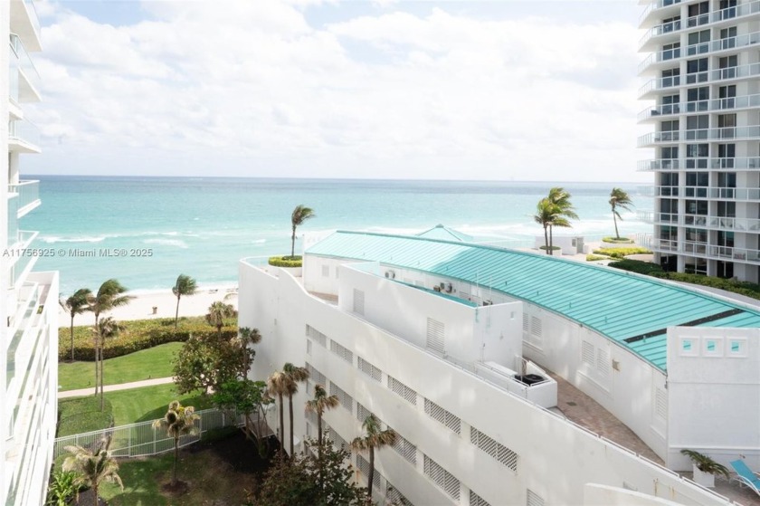 Beautiful, modern remodeled 2 bedroom, 2 full bath residence - Beach Condo for sale in Sunny Isles Beach, Florida on Beachhouse.com