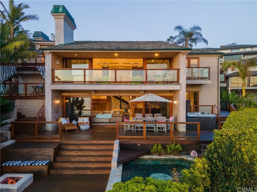 High-end upgrades, impeccable style, and exceptional features - Beach Home for sale in Laguna Beach, California on Beachhouse.com
