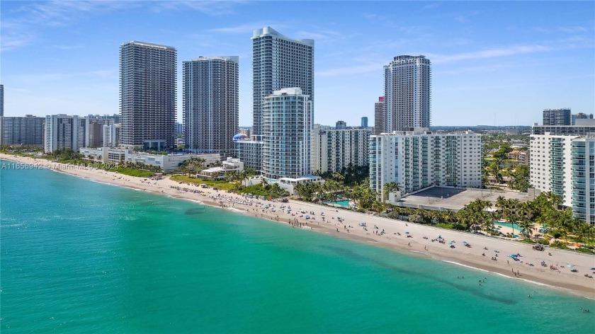 MAGNIFICENT AND REMODELED 2B + DEN + 2BA FURNISHED UNIT AT SIAN - Beach Condo for sale in Hollywood, Florida on Beachhouse.com