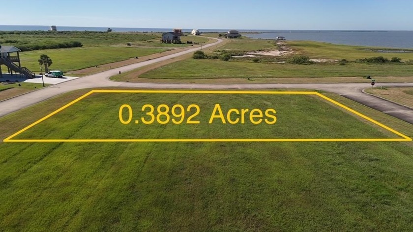 Beautiful corner lot surrounded by water viewse join this active - Beach Lot for sale in , Texas on Beachhouse.com