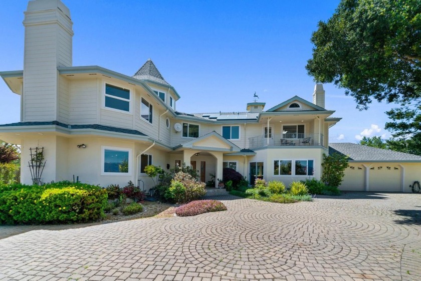 Private gated hilltop estate, this custom-built home offers a - Beach Home for sale in Soquel, California on Beachhouse.com