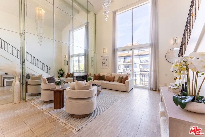 Just steps from the sand on the coveted Marina del Rey Peninsula - Beach Condo for sale in Marina Del Rey, California on Beachhouse.com