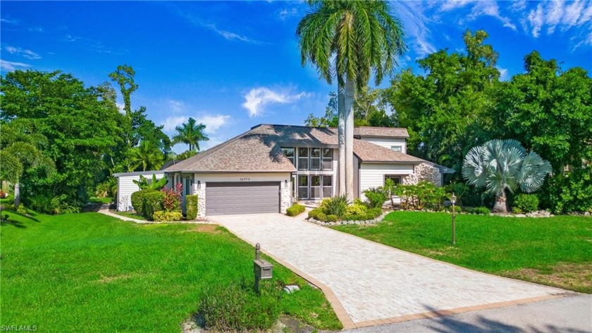 Welcome to this exquisite 4 bedroom, 4 bathroom fully renovated - Beach Home for sale in Fort Myers, Florida on Beachhouse.com