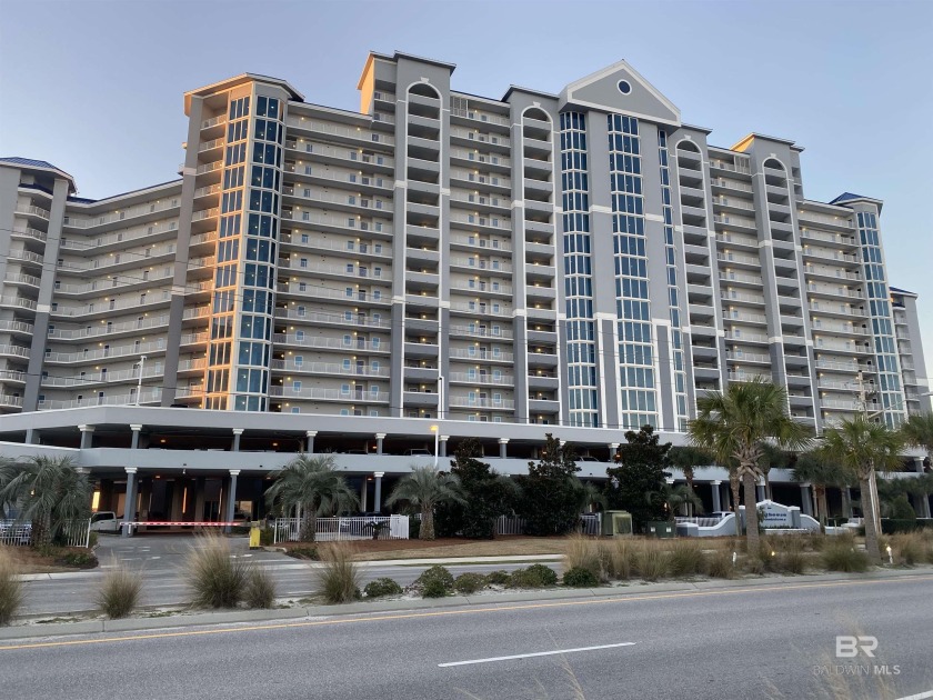 If location, amenities, views and a great unit are part of your - Beach Home for sale in Gulf Shores, Alabama on Beachhouse.com