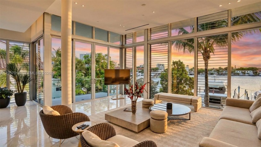 An exceptional waterfront residence in VIDA at The Point, an - Beach Townhome/Townhouse for sale in Aventura, Florida on Beachhouse.com