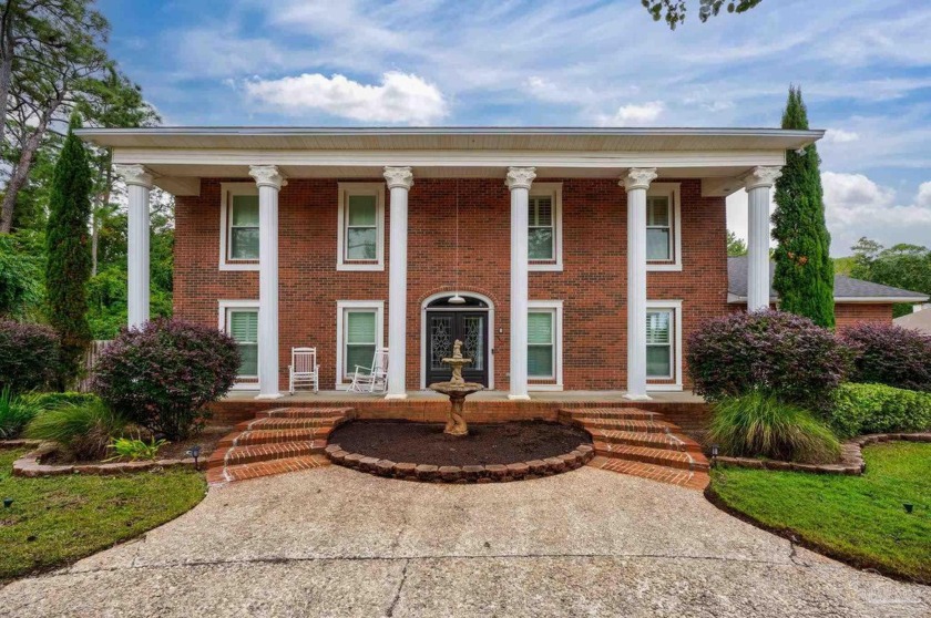 This stunning 6-bedroom, 4-bathroom colonial-style estate has - Beach Home for sale in Gulf Breeze, Florida on Beachhouse.com