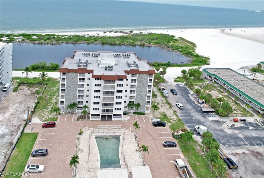 PARADISE FOUND! This 4th Floor REMODELED BEACHFRONT Condo has - Beach Condo for sale in Fort Myers Beach, Florida on Beachhouse.com